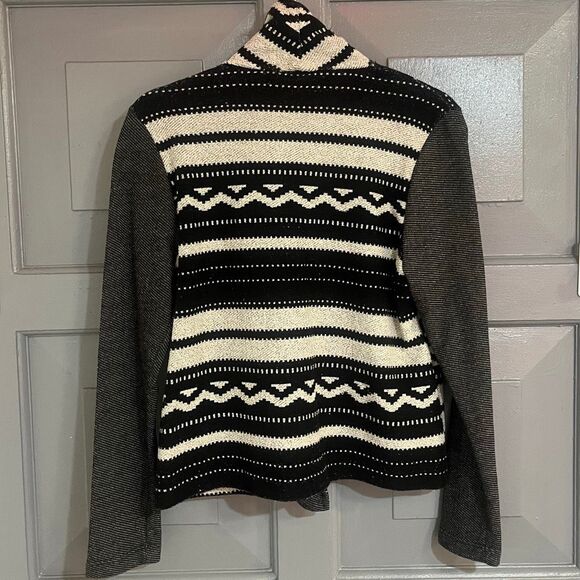 Anthropologie Dolan BlackLetter Aztec Print Asymmetrical Zipper Sweater - Picture 5 of 7